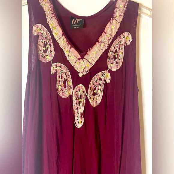 NF Embroidery Deep Cranberry  & Gold Color - Picture 6 of 7